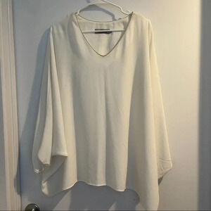 Top bat sleeves V neck gold edging It Hippie L white